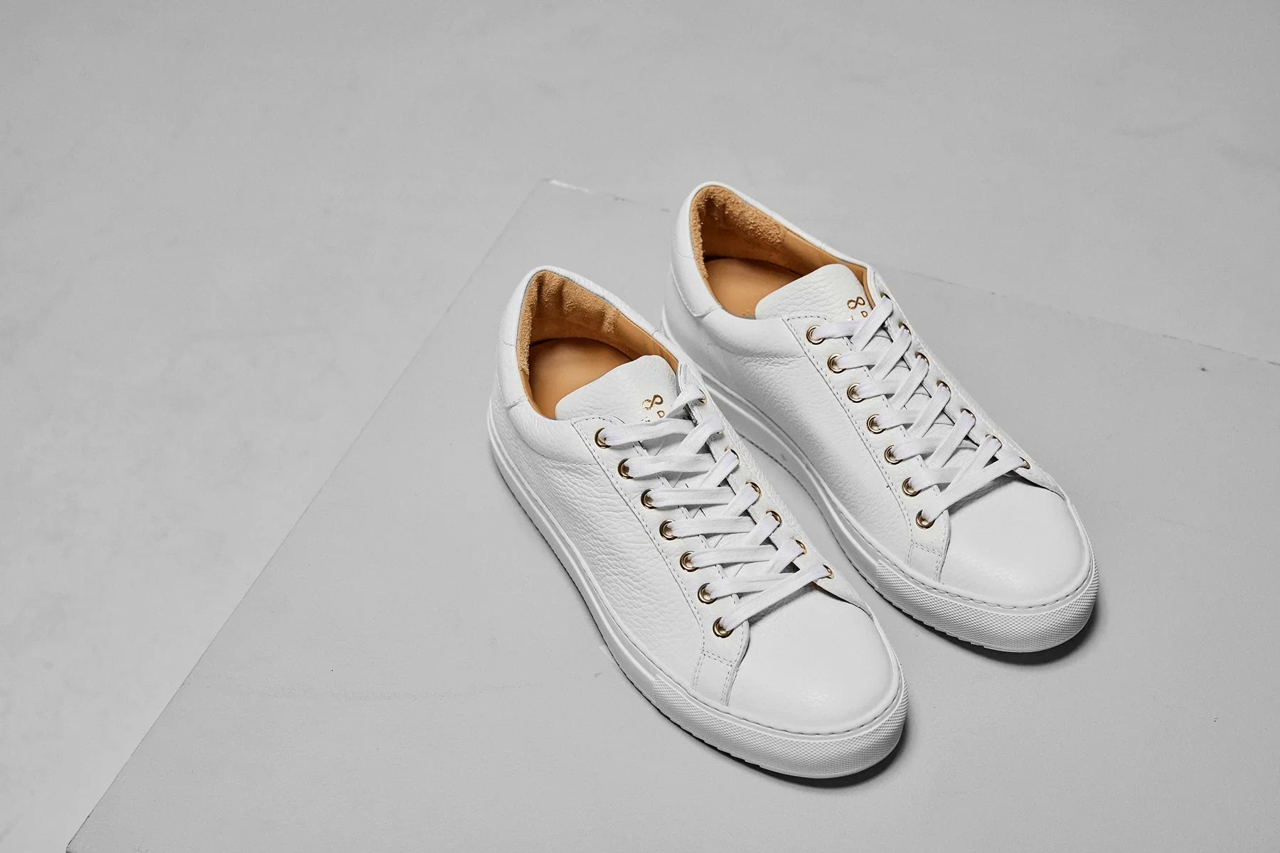 Skor och sneakers