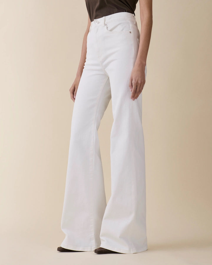 Fuji - natural white