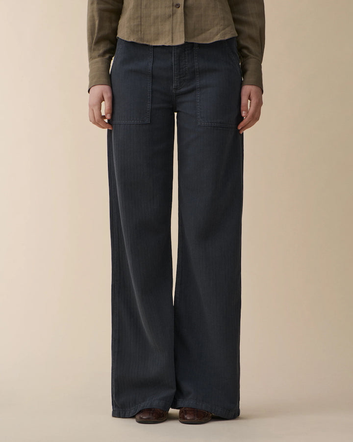 Guell - chevron anthracite