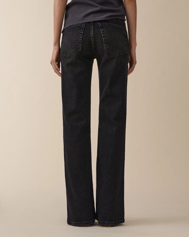 San Babila - washed black