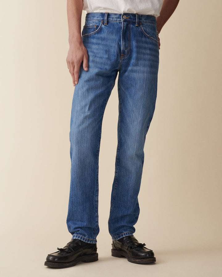 TM005 Tapered - ring spun mid blue