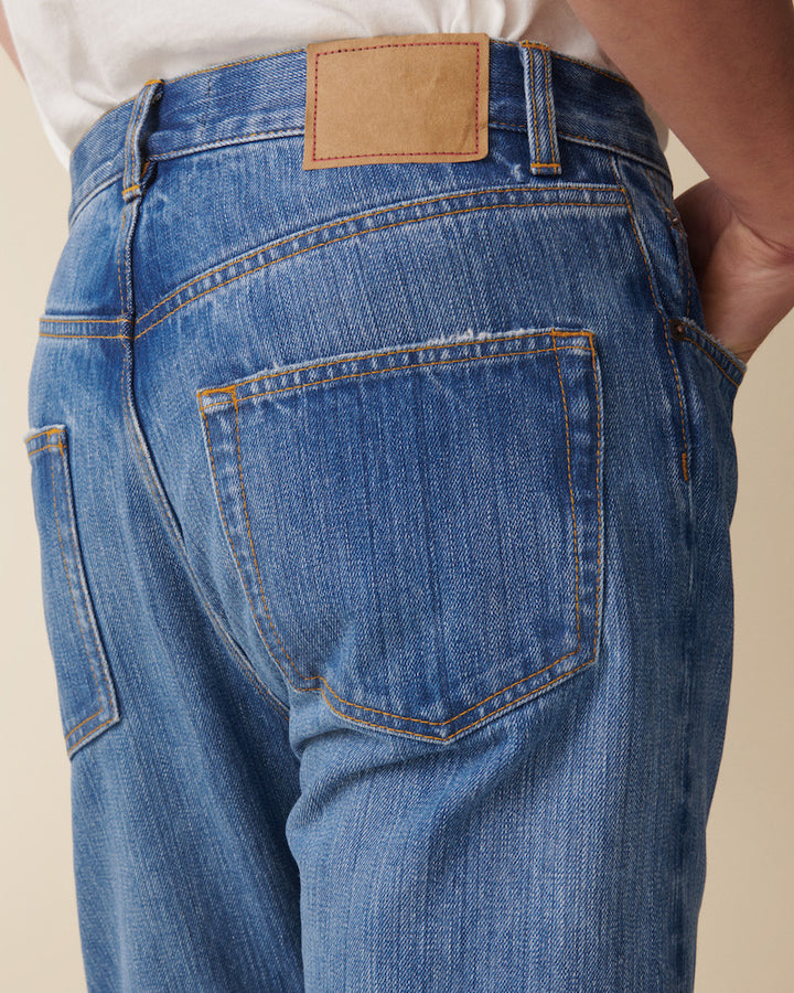 TM005 Tapered - ring spun mid blue